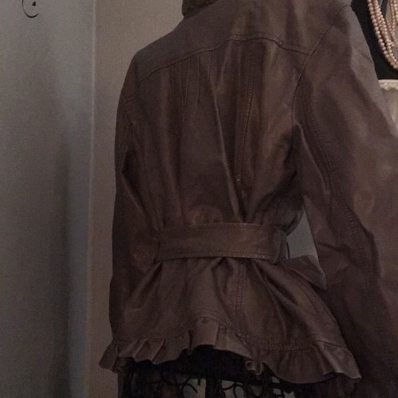 Jacket - Picture 2 of 8